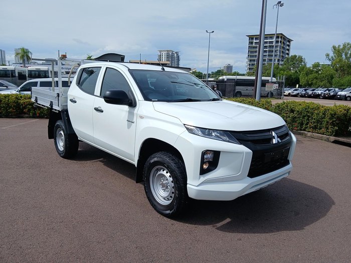 2022 Mitsubishi Triton GLX