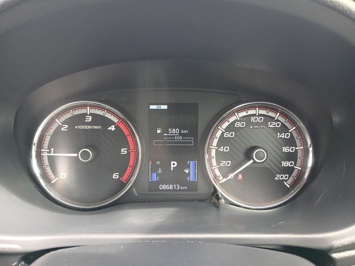 2022 Mitsubishi Triton GLX