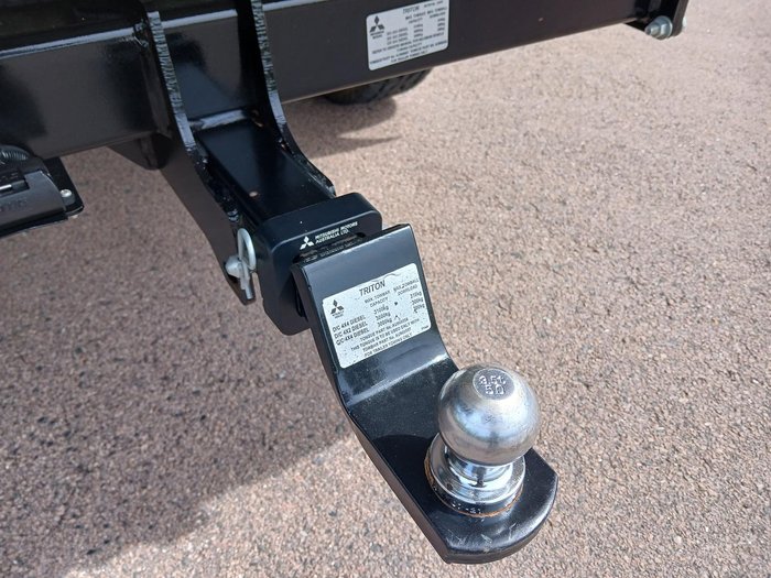 2022 Mitsubishi Triton GLX