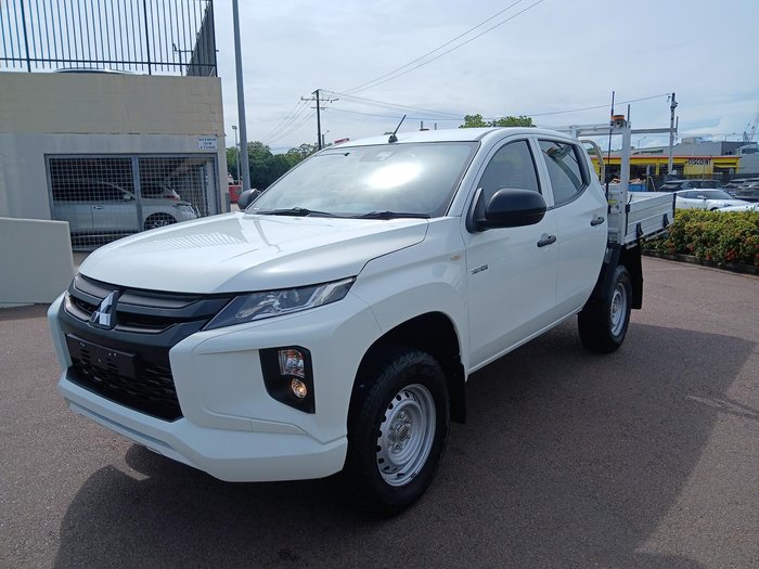 2022 Mitsubishi Triton GLX