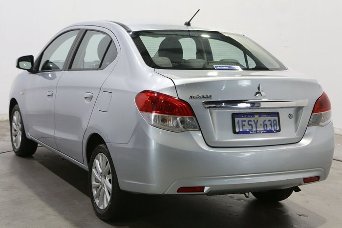 2015 Mitsubishi Mirage ES