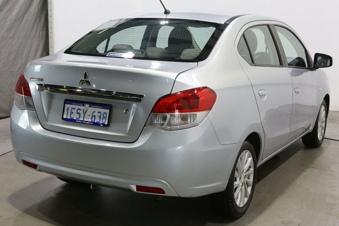 2015 Mitsubishi Mirage ES