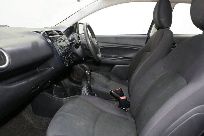 2015 Mitsubishi Mirage ES