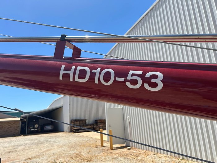 2025 Meridian TL HD10 53 Grain Auger