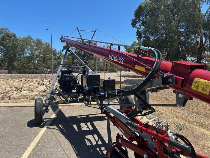 2025 Meridian TL HD10 53 Grain Auger