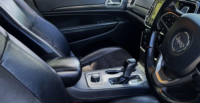 2021 Jeep Grand Cherokee Night Eagle