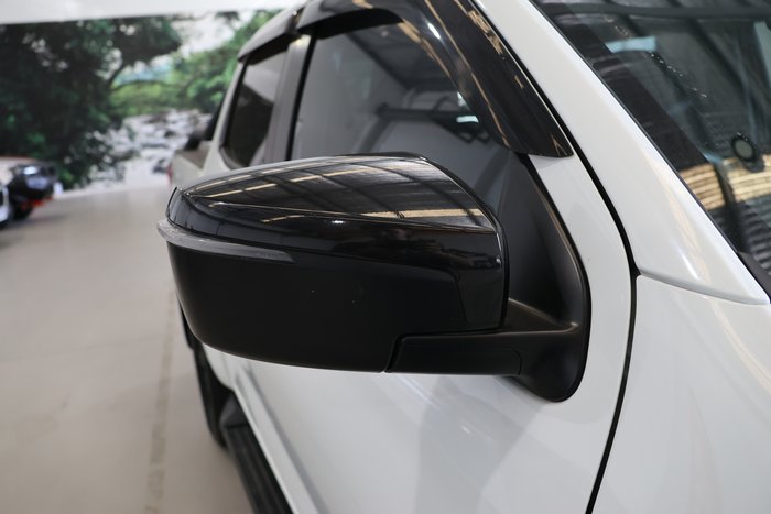 2024 Isuzu D-MAX X-RIDER