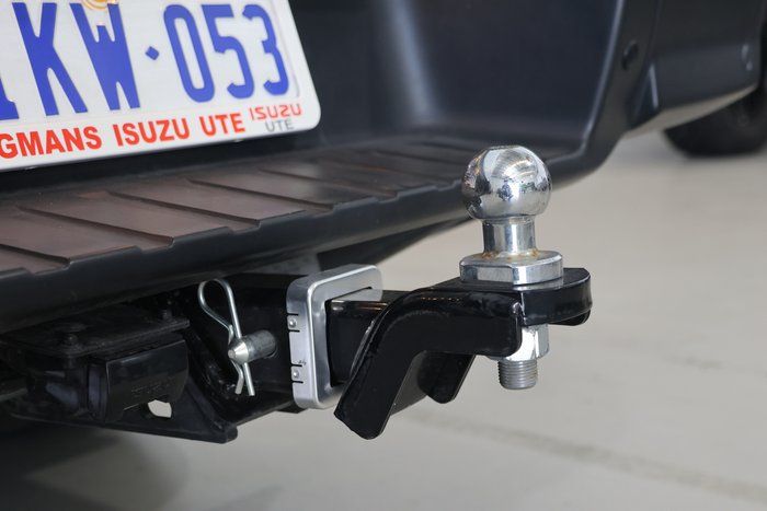 2024 Isuzu D-MAX X-RIDER