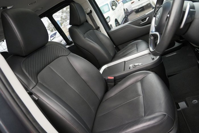 2022 Hyundai STARIA Highlander