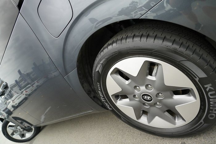 2022 Hyundai STARIA Highlander