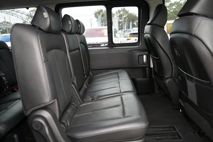 2022 Hyundai STARIA Highlander