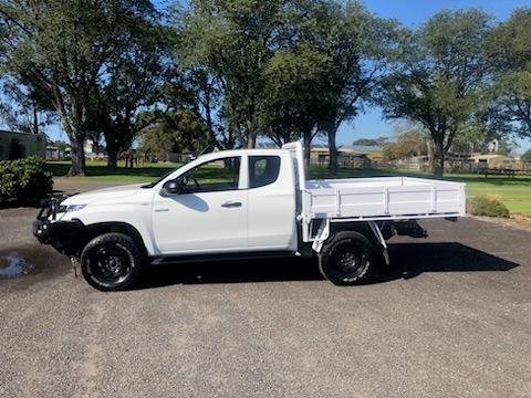 2023 Mitsubishi Triton GLX