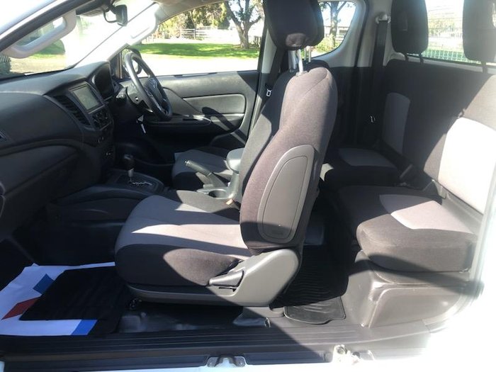 2023 Mitsubishi Triton GLX