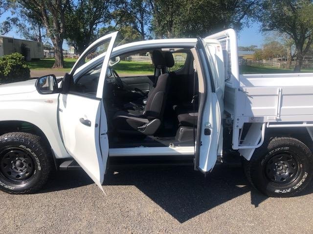 2023 Mitsubishi Triton GLX