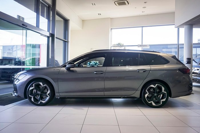 2025 SKODA Superb 195TSI Sportline