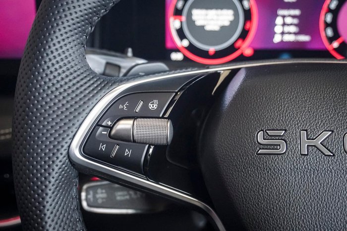 2025 SKODA Superb 195TSI Sportline