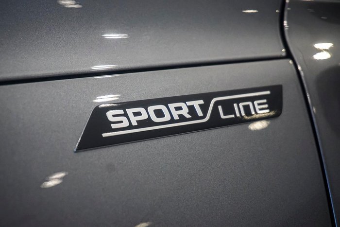 2025 SKODA Superb 195TSI Sportline