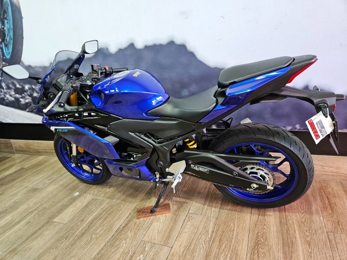 2025 Yamaha YZF-R3