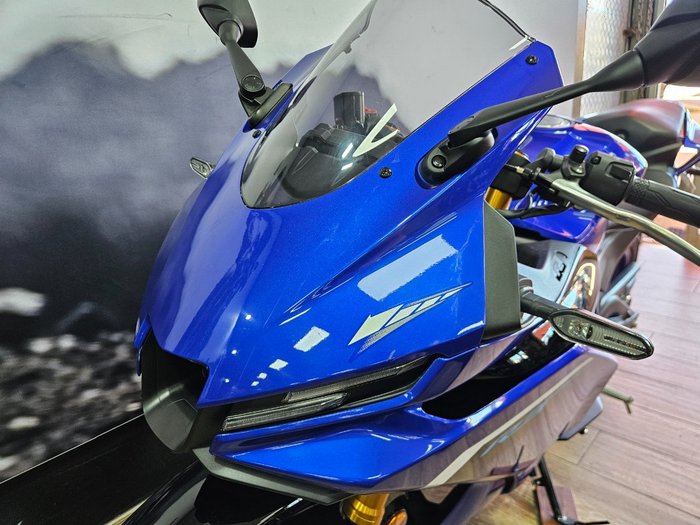 2025 Yamaha YZF-R3
