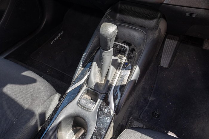 2020 Toyota Corolla Ascent Sport Hybrid