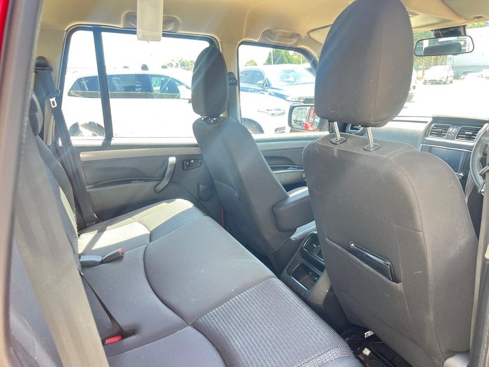 2023 Mahindra PIK-UP S11 4X4 Red Rage