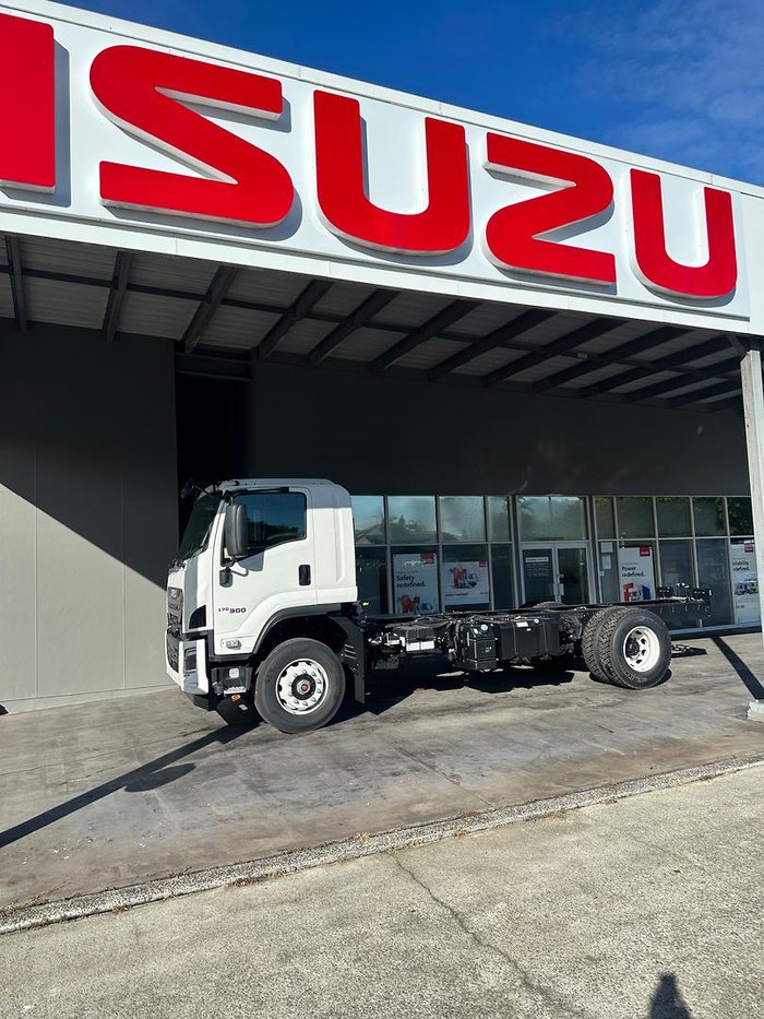 2025 Isuzu F Series FVD 170-300 AT R47