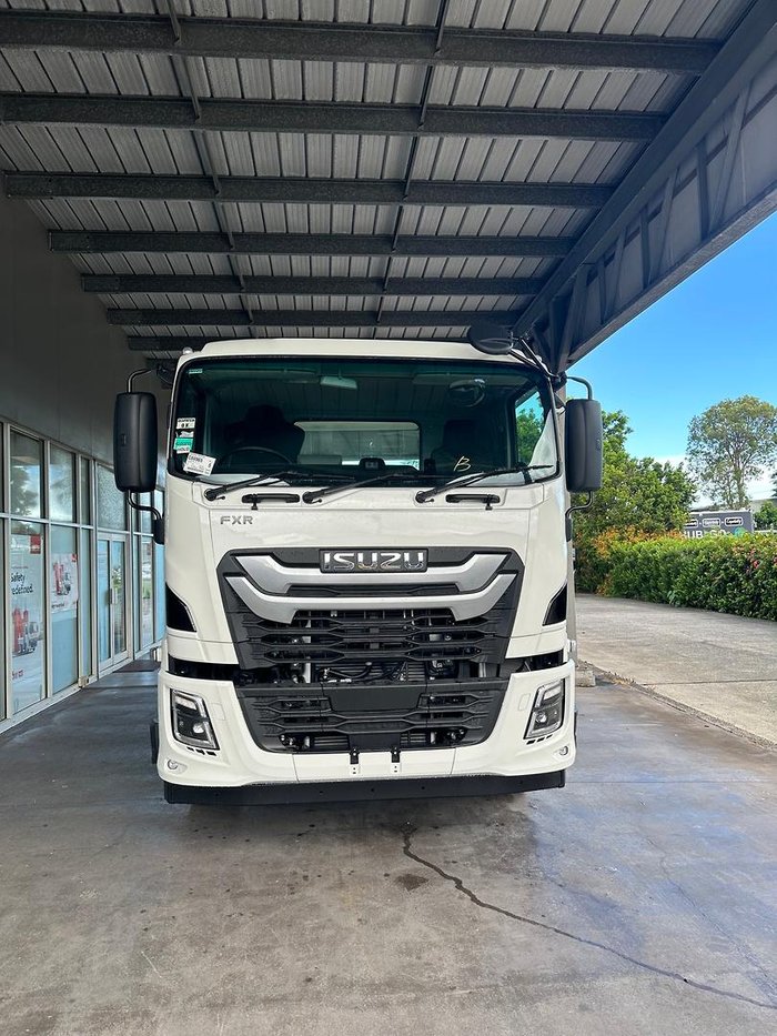 2025 Isuzu F Series