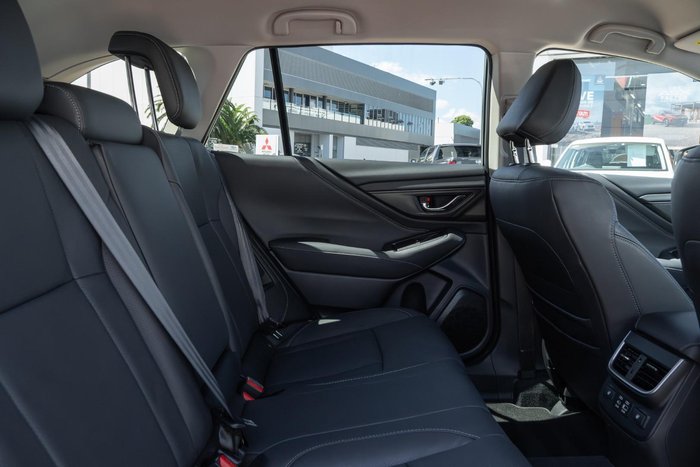 2025 Subaru Outback AWD Premium Special Edition