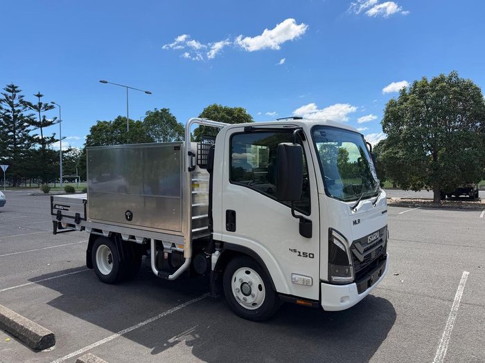 2025 Isuzu N Series NLR 45-150 DT D25 Traypack