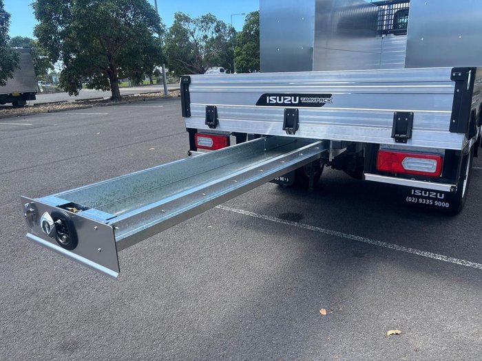 2025 Isuzu N Series NLR 45-150 DT D25 Traypack