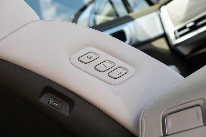 2024 Hyundai Santa Fe Hybrid Calligraphy MX5.V1 MY25 AWD Creamy White Matte