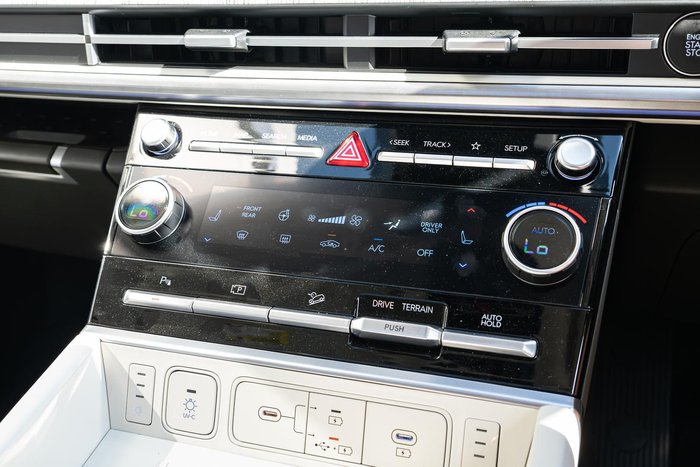 2024 Hyundai Santa Fe Hybrid Calligraphy MX5.V1 MY25 AWD Creamy White Matte