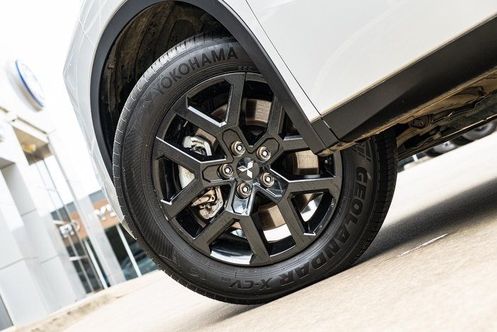 2022 Mitsubishi Outlander LS ZM MY23 AWD White