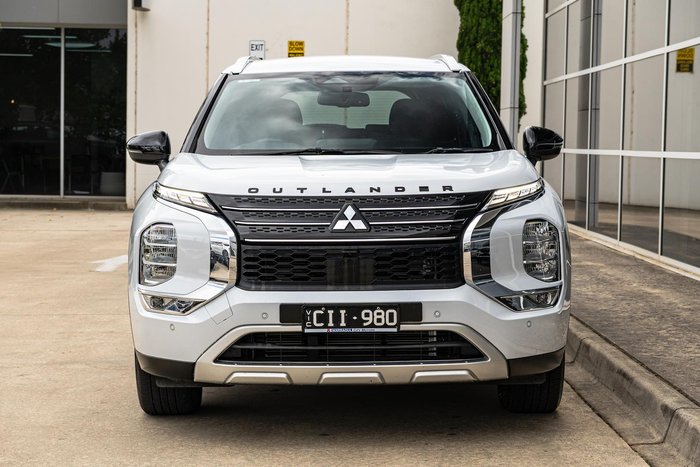 2022 Mitsubishi Outlander LS ZM MY23 AWD White