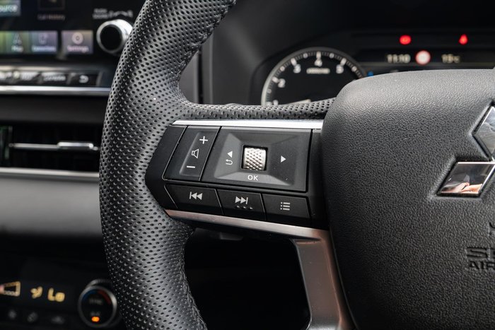 2022 Mitsubishi Outlander LS ZM MY23 AWD White