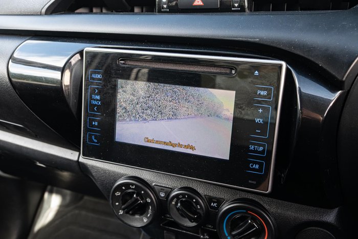 2018 Toyota Hilux Workmate TGN121R 4x2 Glacier White