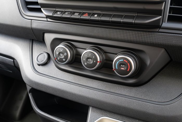 2025 Renault Trafic Pro