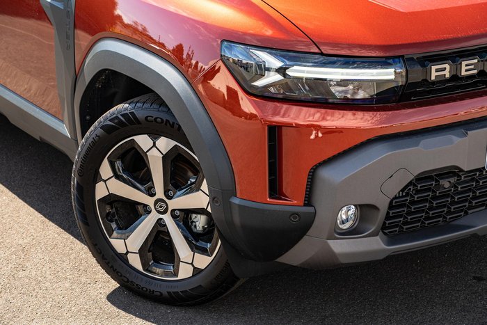 2025 Renault Duster Techno