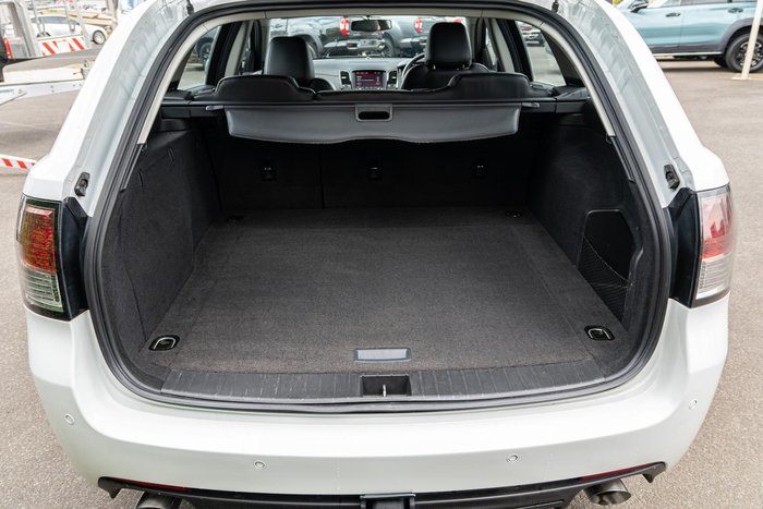 2015 Holden Commodore SV6 VF MY15 Heron White