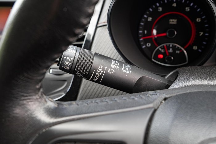 2015 Holden Commodore SV6 VF MY15 Heron White