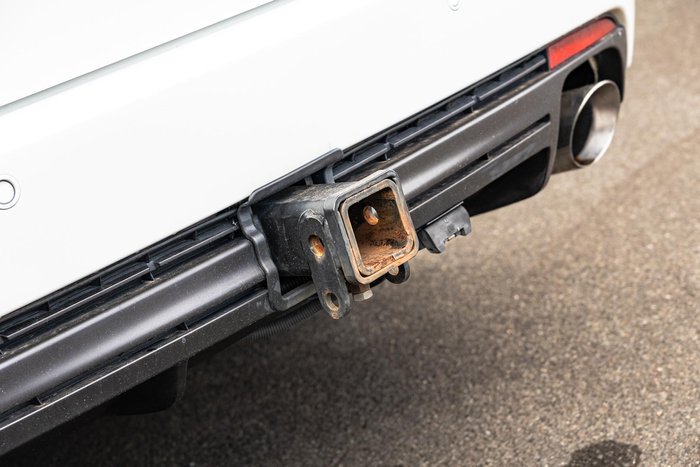 2015 Holden Commodore SV6 VF MY15 Heron White