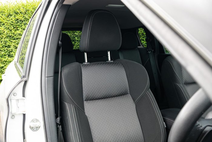 2022 Mitsubishi Outlander LS ZM MY22 AWD White