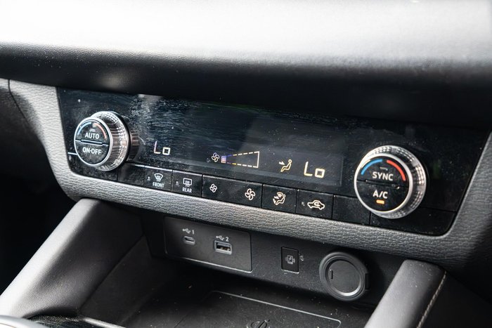 2022 Mitsubishi Outlander LS ZM MY22 AWD White