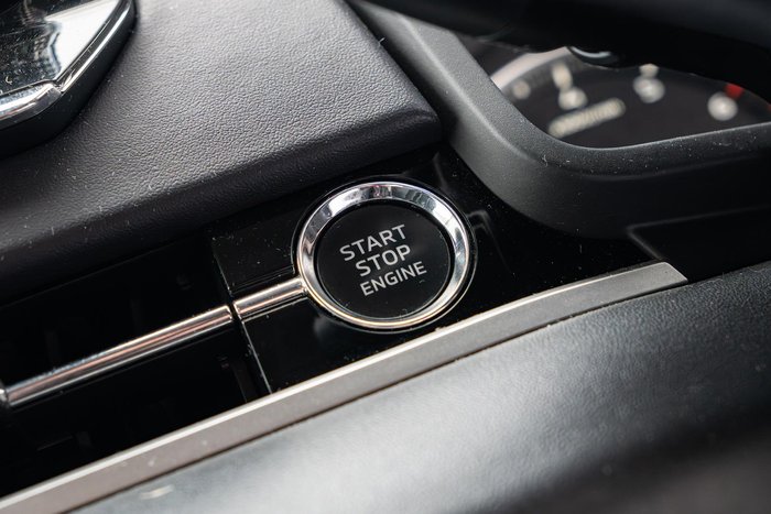 2022 Mitsubishi Outlander LS ZM MY22 AWD White