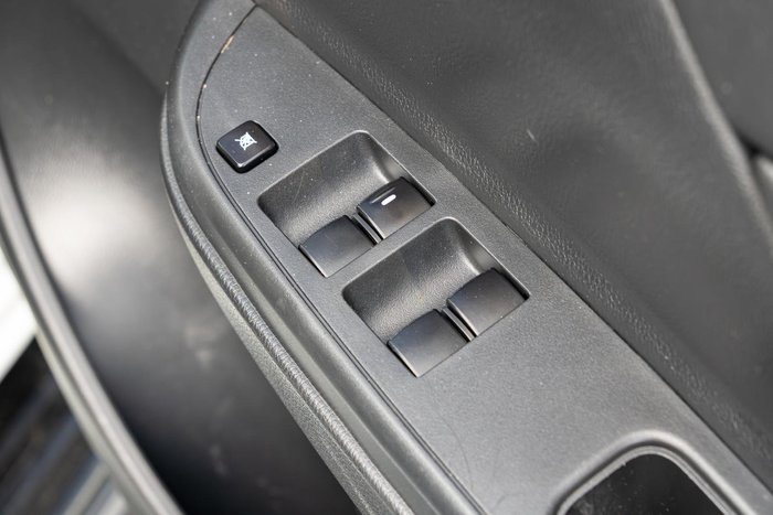 2022 Mitsubishi Triton GLX+ MR MY22 4X4 Dual Range White