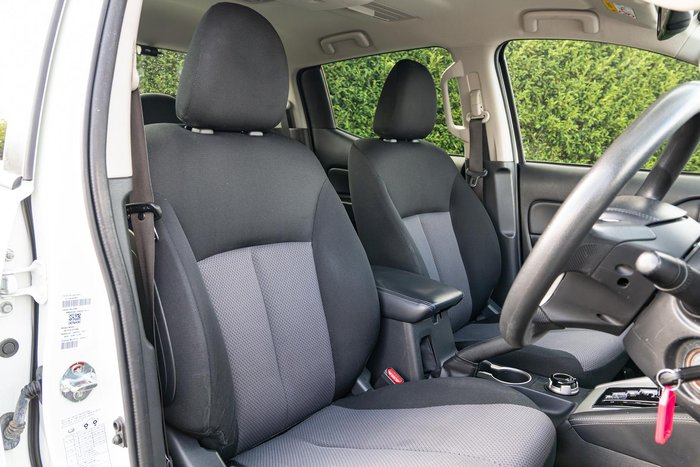 2022 Mitsubishi Triton GLX+ MR MY22 4X4 Dual Range White