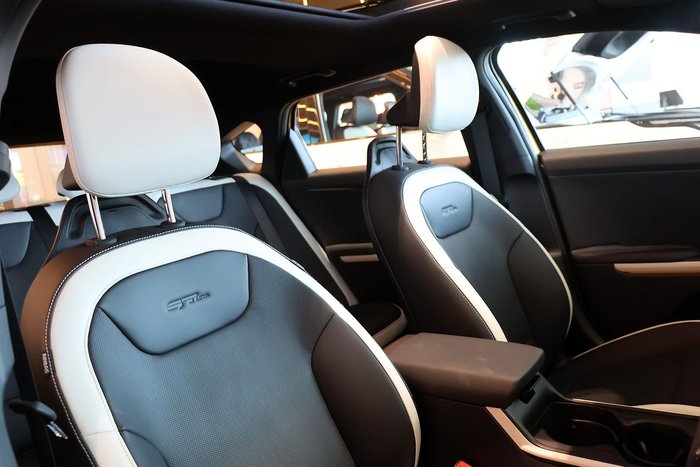 2025 Kia K4 GT-Line CL4m MY26 Honeycomb