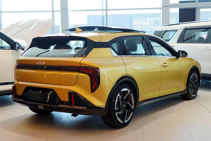2025 Kia K4 GT-Line CL4m MY26 Honeycomb