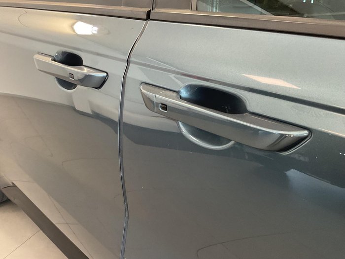 2021 Kia Carnival SLi