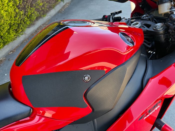 2015 Honda CBR1000RR (FIREBLADE) Red